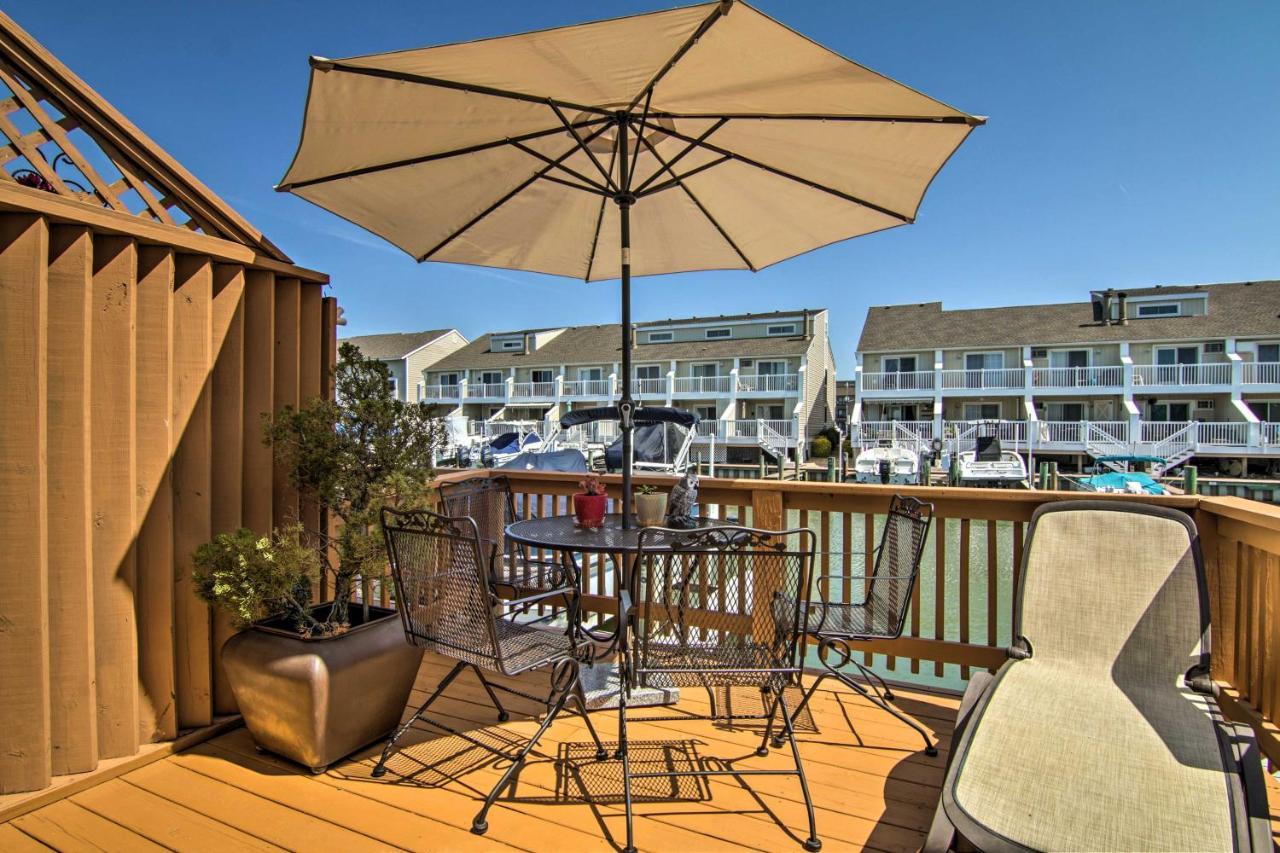 Airy Ocean City Condo On Canal Front With Deck! Exterior photo